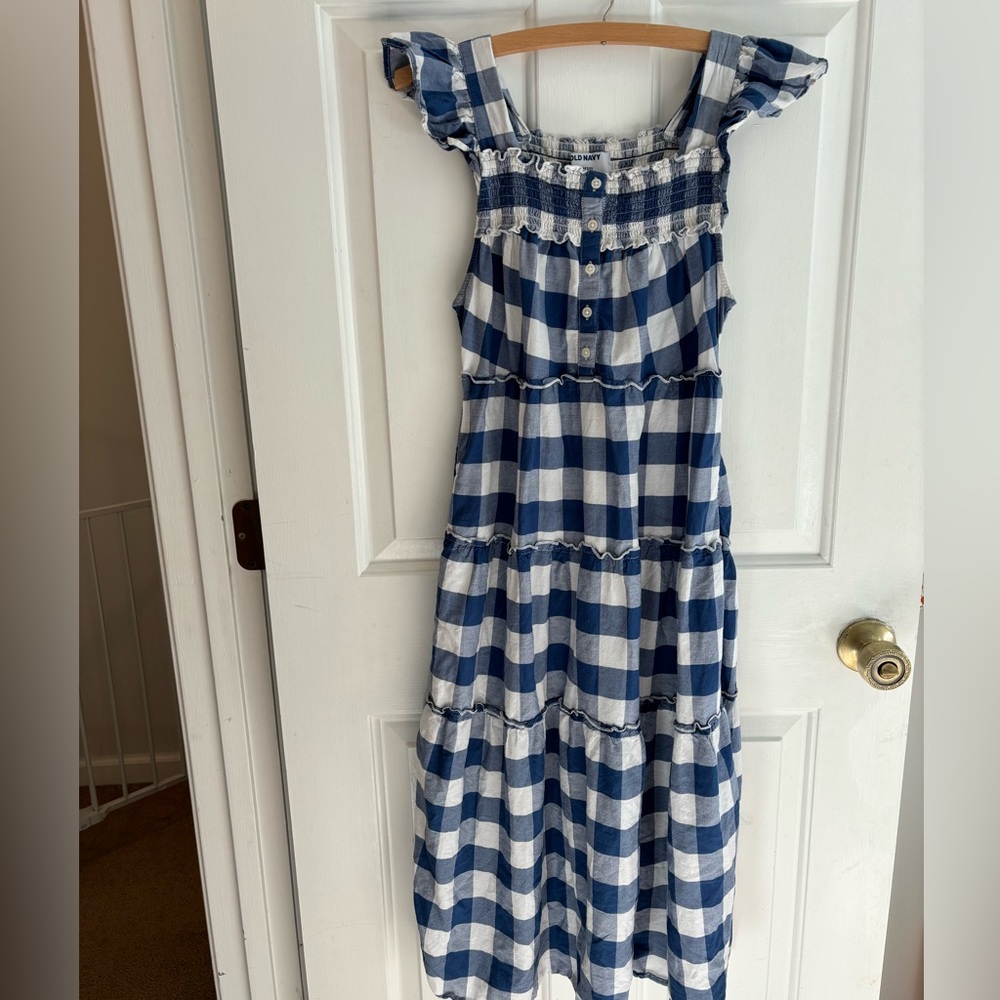 Adorable summer dress!